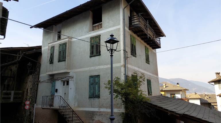 ALBIANO (TN) porzione di casa 